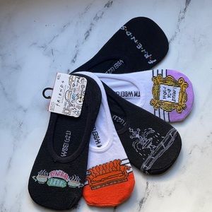 Friends the TV series no show socks 5 pairs NEW